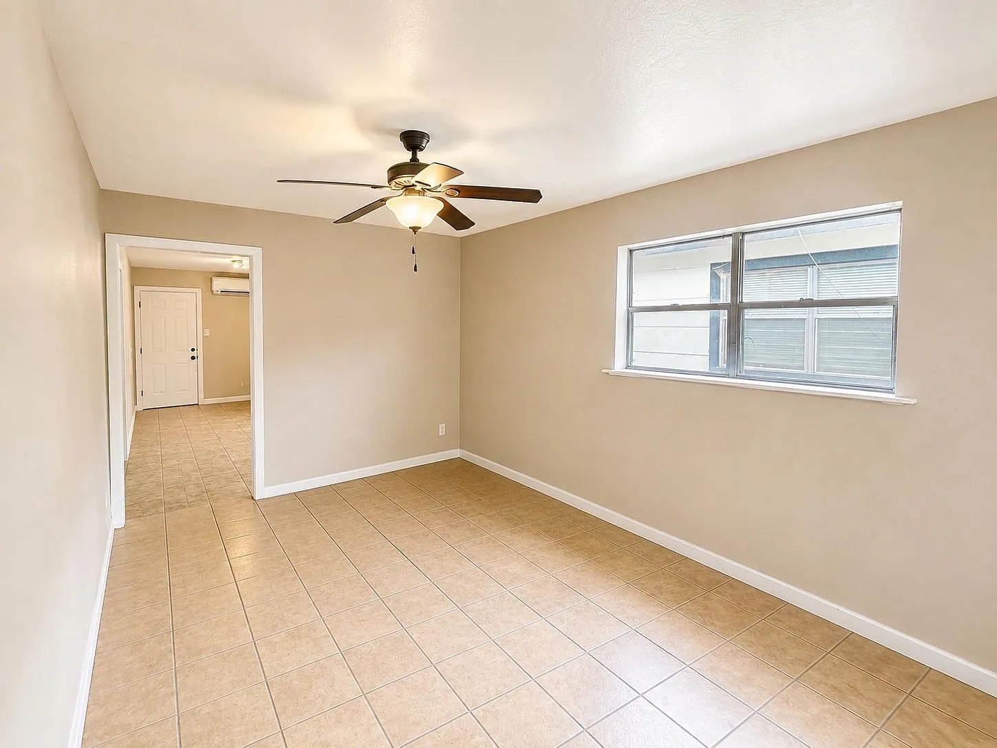 2 bed, 1.0 bath, 545 sqft, $1,100 — Photo 2
