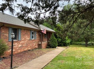 2042 Gaston Webbs Chapel Rd, Lincolnton, NC 28092