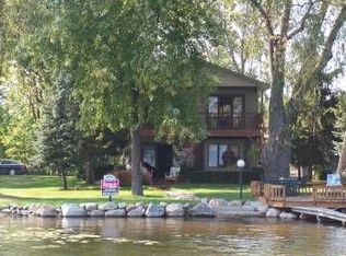 3907 Old Homestead Dr, Howell, MI 48855