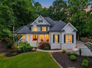 5025 Towne Lake Hls N, Woodstock, GA 30189