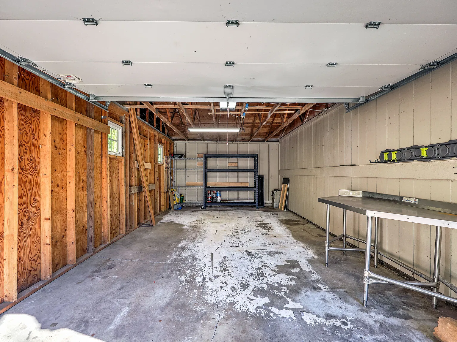 4 bed, 1986 sqft, $3,000 — Photo 4