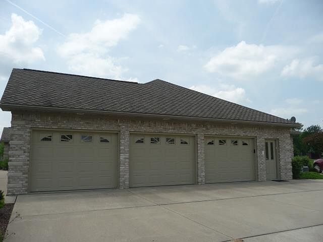 1st image of 234 Kensington Ct