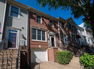 3634 Ransom Pl, Alexandria, VA 22306
