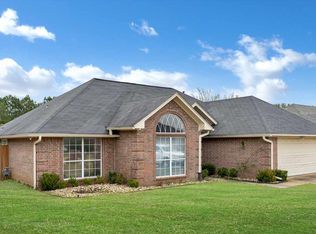 19411 Sara Ln, Flint, TX 75762