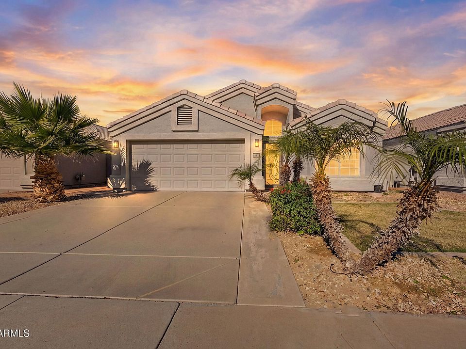 1st image of 1052 W MORELOS Street