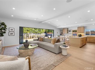 5900 Ostrom Ave, Encino, CA 91316