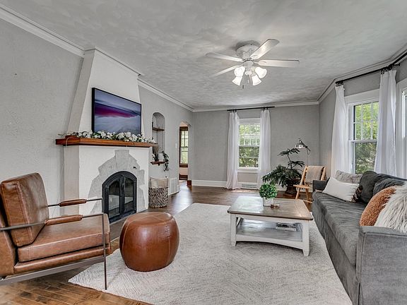 2nd image of 1018 N Leminwah St