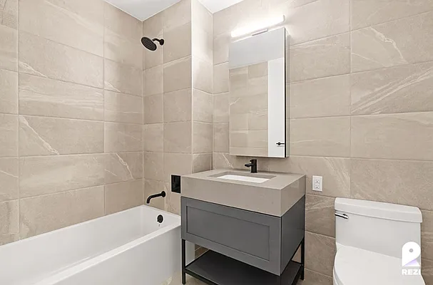 Rented by REZI | media 14