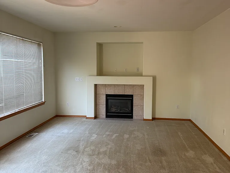 2310 189th Pl SW — Photo 7