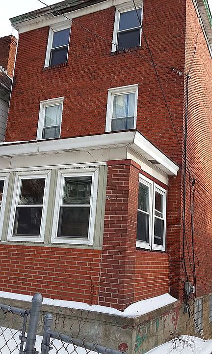 1st image of 1590 Lincoln Ave