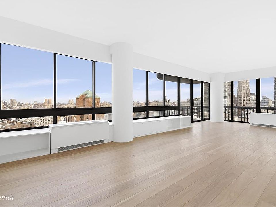 1st image of 1030 3rd Ave #27D