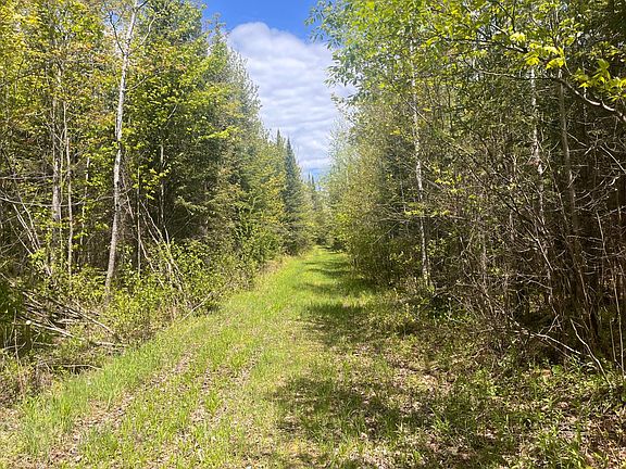 4th image of Clausen Rd