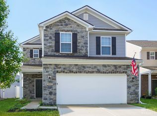 2089 Shadow Fox Dr, Columbus, IN 47201