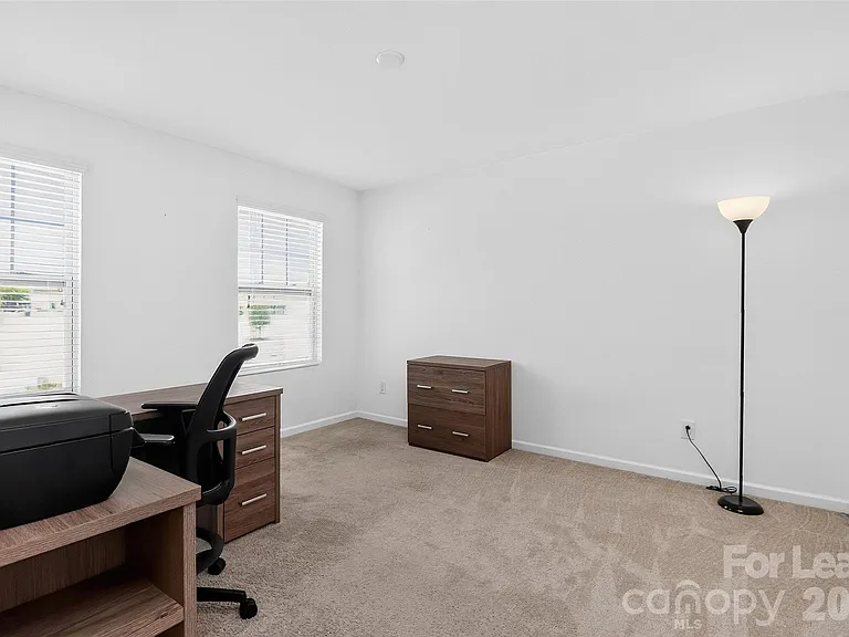 2038 Eddie Massey Ln — Photo 29