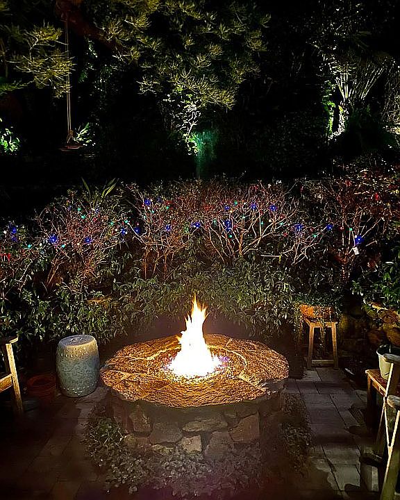 Firepit-gardens- waterfall