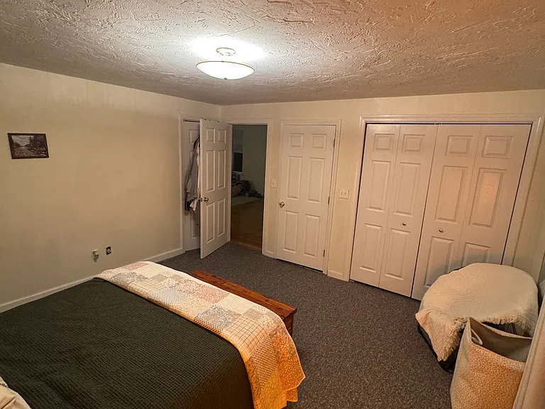 20 Gibbon St #1 — Photo 4