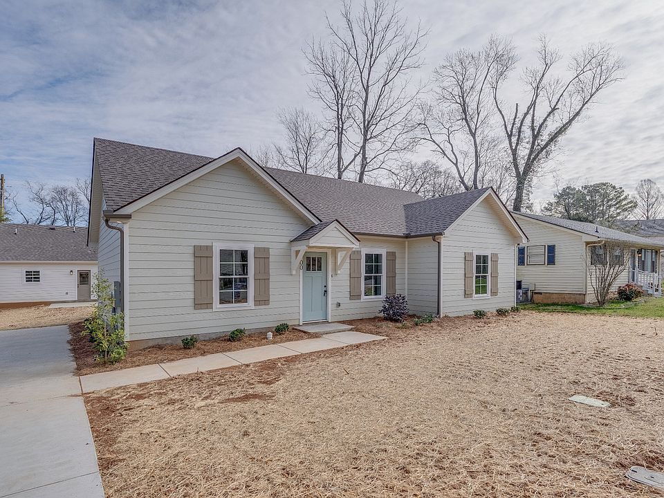 1st image of 700 West St Lot 29