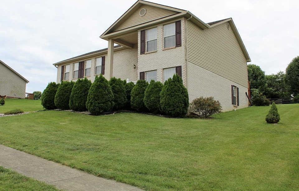 1st image of 316 General Smith Dr