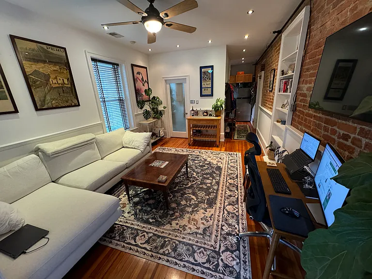 3155 Mount Pleasant St NW #306 — Photo 4