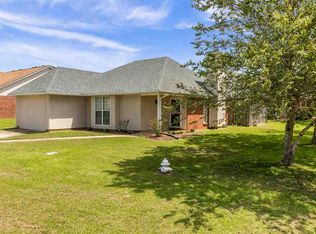 144 Meade Ln, Pearl, MS 39208