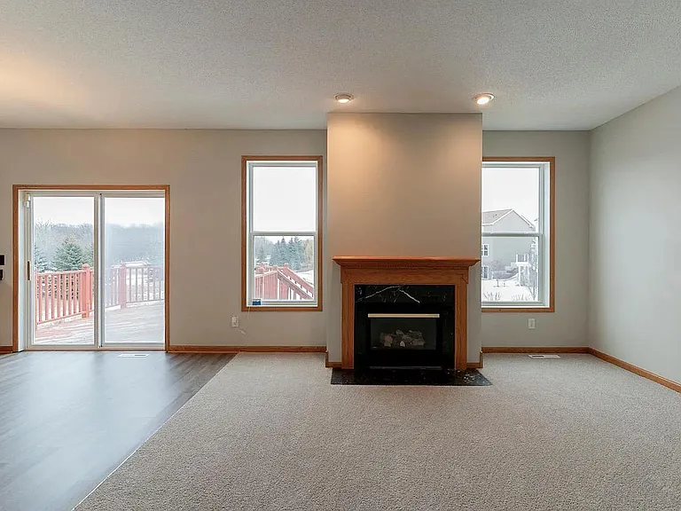 8413 Lobelia Ct — Photo 5