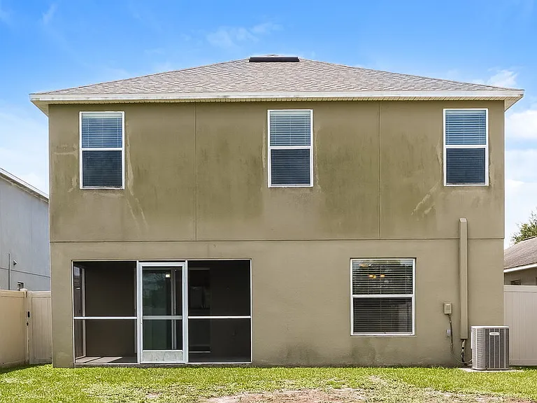 7614 Maroon Peak Dr — Photo 17