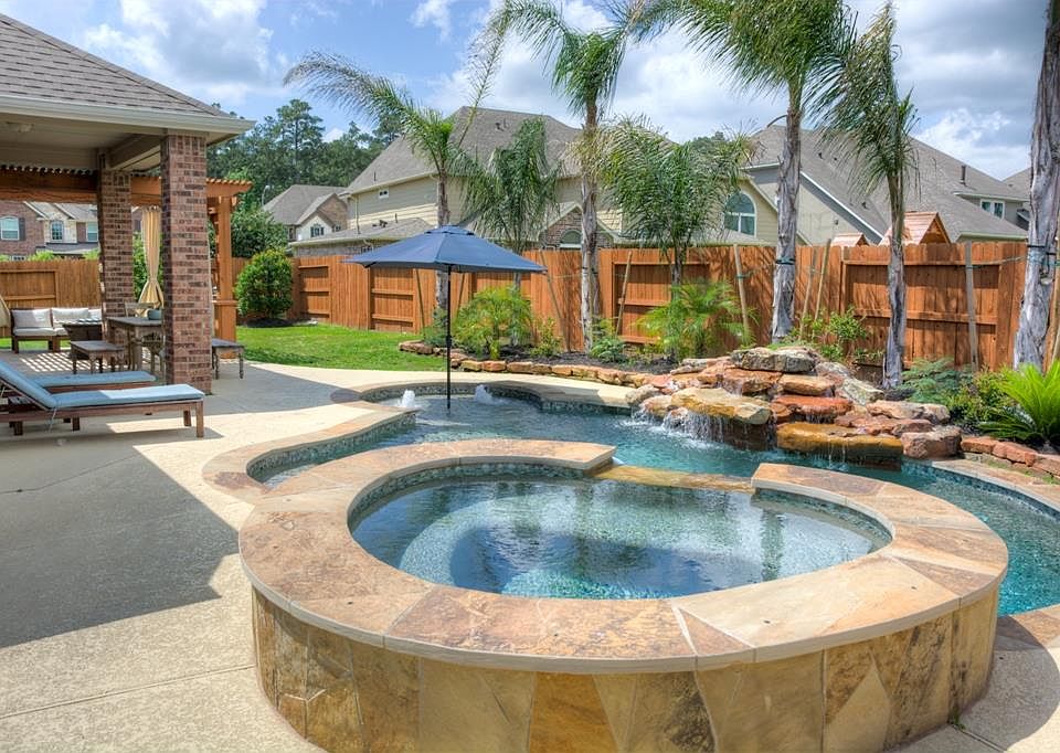 1st image of 13907 Robbie Creek Ln