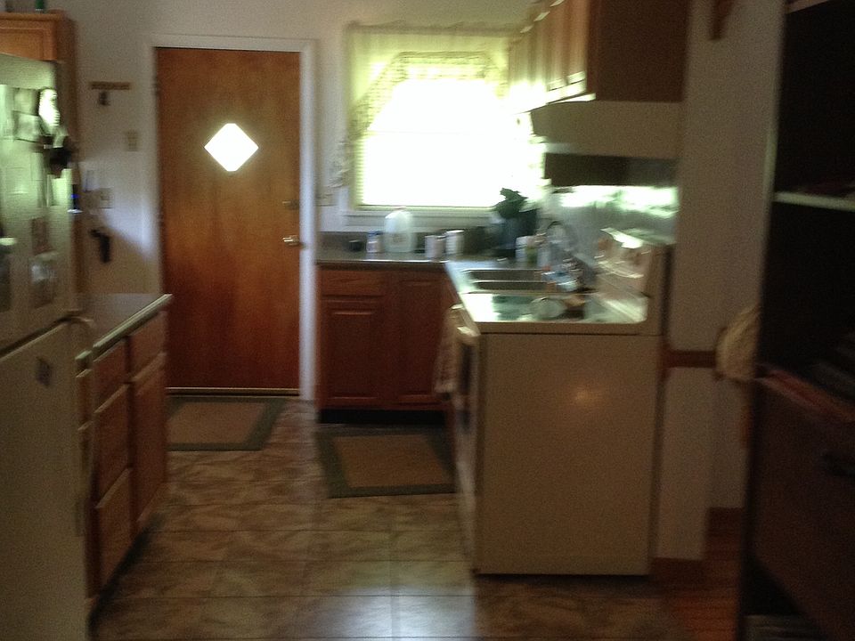 2nd image of 335 Filbert Orient Rd