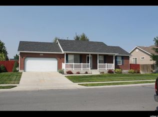 2005 Fall St, Eagle Mountain, UT 84005