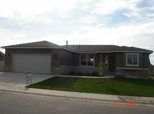 5337 N Sun Shimmer Ave, Meridian, ID 83646
