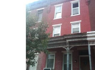 654 Washington St, Camden, NJ 08103