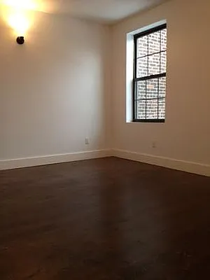 Rented by Full Time Management | media 2