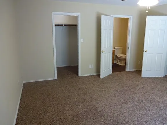 101 Princess Jennifer Dr — Photo 13