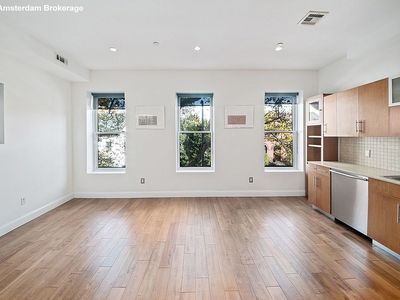 188 15th St APT 200, Brooklyn, NY, 11215