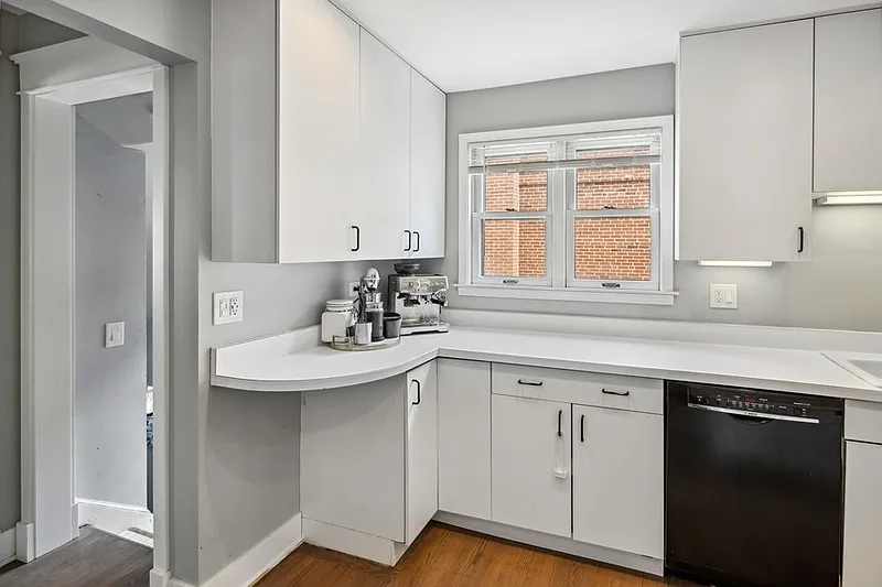 Thumbnail 15