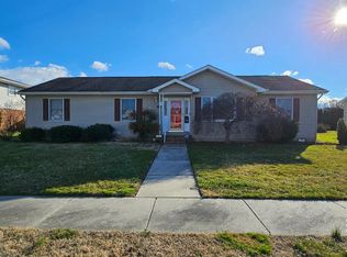 949 Shank Rd, Dover, DE 19904