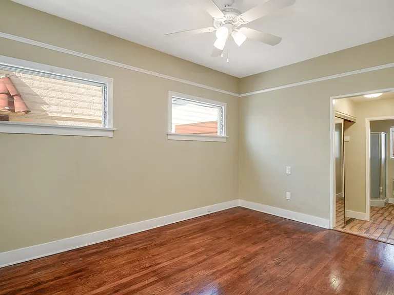 4725 Kensington Dr — Photo 15