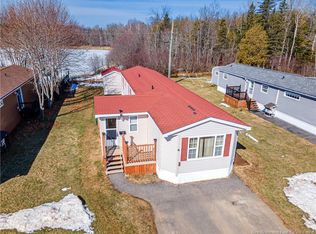 3 5th St, Sussex Corner, NB E4E 5Z3