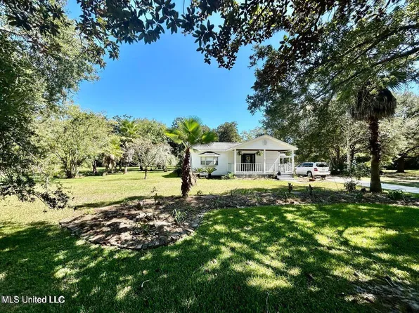 7234 Red Creek Rd, Long Beach, MS 39560