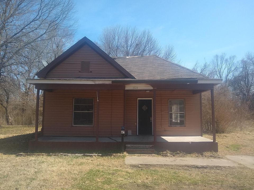 1024 S C St, Muskogee, OK 74403 Zillow