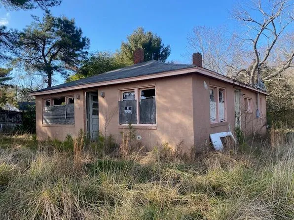 31374 Boston Rd, Painter, VA 23420