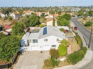 371 E Indian Rock Rd, Vista, CA 92084