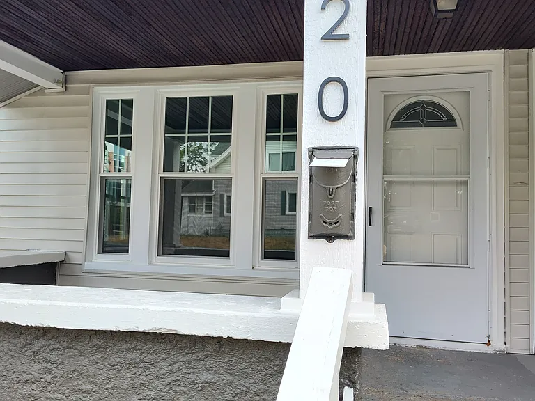 418 Griggs St SE #420 — Photo 2