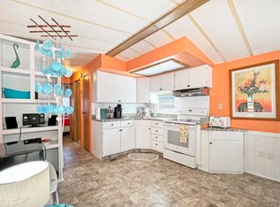 549 Pescado Ln, Fort Myers Beach, FL 33931