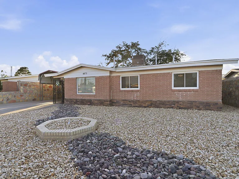4873 McGregor Dr — Photo 3