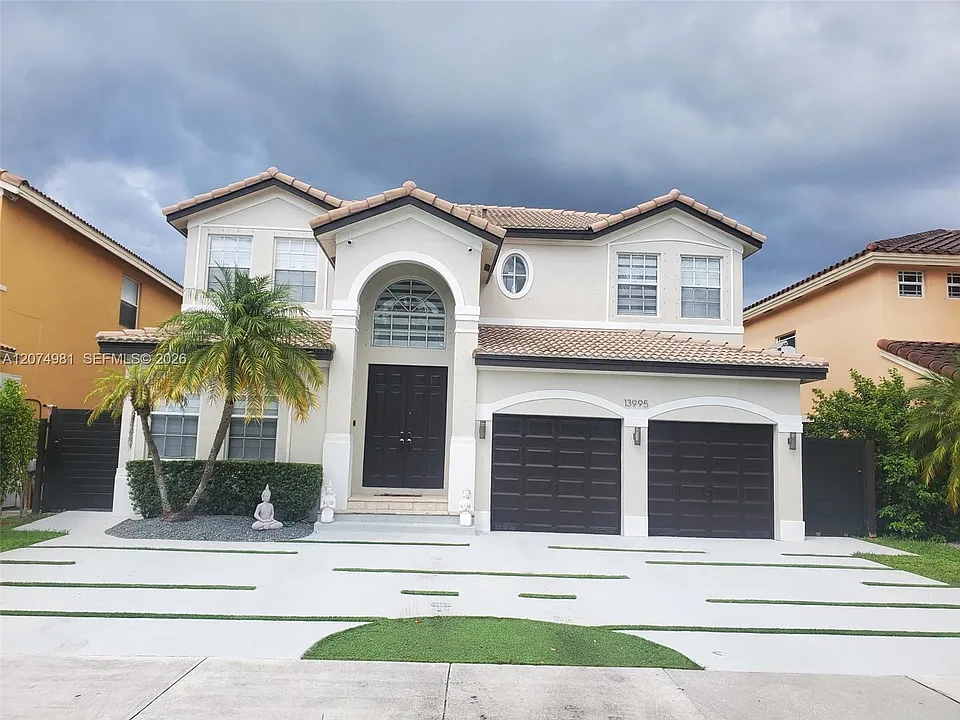 13995 SW 154th St
