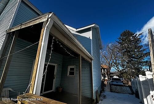 3rd image of 108 Florence Ct