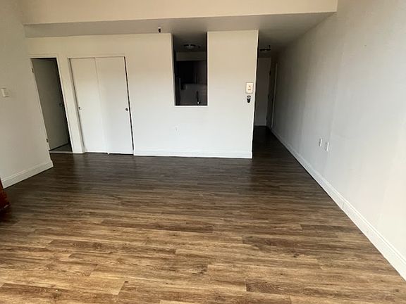 4th image of 15 Taylor St #D-203