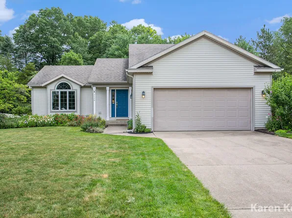 2648 Santigo Ave SE, Grand Rapids, MI 49546