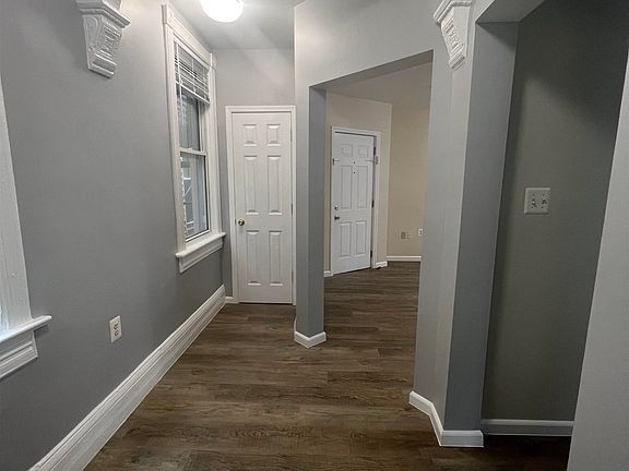 4th image of 312 Academy St #1